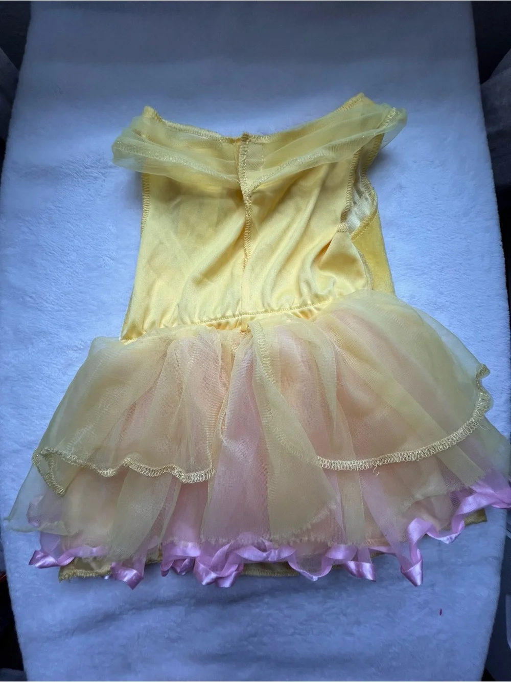 Disney sweet yellow